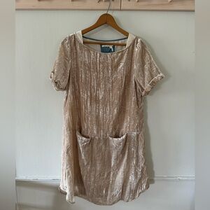 Anthropologie Floreat Gold Velvet Short Sleeve Dress Tunic Women’s Size XS